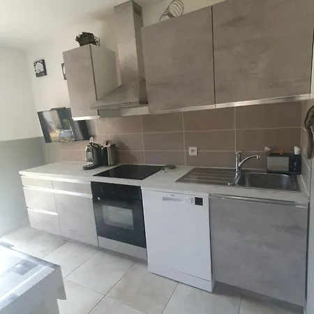 A Cardiccia Loc Saisonnieres Lägenhet *